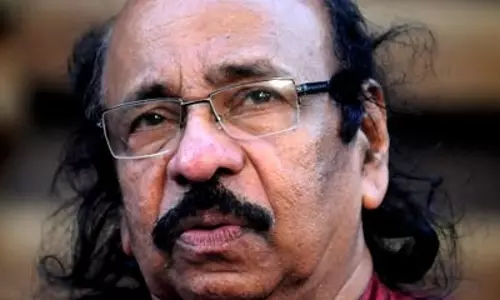 മോദിക്കും അമിത് ഷായ്ക്കുമെതിരെ വിമര്‍ശനം; കവി സച്ചിദാനന്ദന് ഫേസ്ബുക്കിന്‍റെ വിലക്ക്