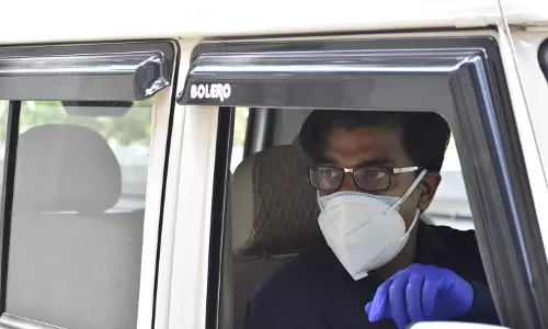 യുവാക്കളെ ഒപ്പംകൂട്ടി കോവിഡ് ബ്രിഗേഡുമായി മാത്യു കുഴൽനാടൻ