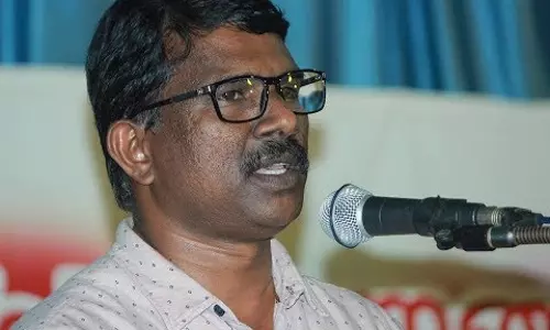 സംവരണ അട്ടിമറിക്കെതിരായ ലേഖനം: ഡോ. കെഎസ് മാധവനെതിരായ കാലിക്കറ്റ് നടപടി ജാതിവിവേചനമെന്ന് സിൻഡിക്കേറ്റംഗം സംവരണ അട്ടിമറിക്കെതിരായ ലേഖനം: ഡോ. കെഎസ് മാധവനെതിരായ കാലിക്കറ്റ് നടപടി ജാതിവിവേചനമെന്ന് സിൻഡിക്കേറ്റംഗം