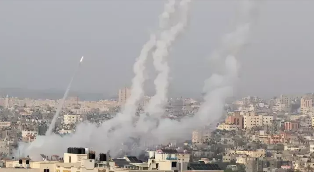 ഫലസ്​തീനിൽ ഇസ്രയേൽ വ്യോമാക്രമണം; നിരവധി പേർ കൊല്ലപ്പെട്ടു