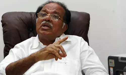 തെരഞ്ഞെടുപ്പ് തോൽവിയില്‍ പ്രതിപക്ഷ നേതാവിന് ഉത്തരവാദിത്തമുണ്ട്; ചെന്നിത്തലക്കെതിരെ പിജെ കുര്യൻ