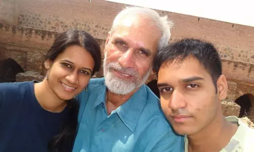 പിതാവിന്റെ മരണം: നടാഷ നർവാളിനു ഇടക്കാല ജാമ്യം