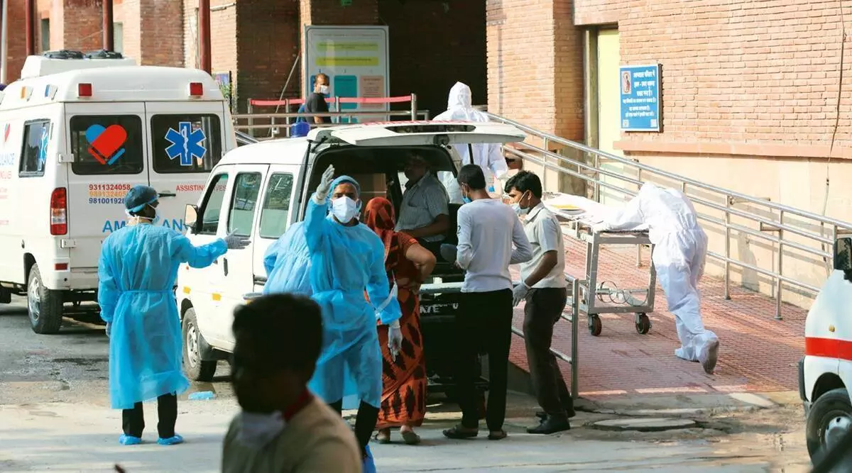 മിനിറ്റുകള് മാത്രം ഓക്സിജന് വിതരണം തടസ്സപ്പെട്ടു; ആന്ധ്രയില് 11 കോവിഡ് രോഗികള് മരിച്ചു മിനിറ്റുകള് മാത്രം ഓക്സിജന് വിതരണം തടസ്സപ്പെട്ടു; ആന്ധ്രയില് 11 കോവിഡ് രോഗികള് മരിച്ചു