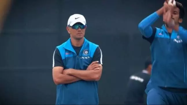 ഇന്ത്യയുടെ ശ്രീലങ്കൻ പര്യടനം; പരിശീലകസ്ഥാനത്തേക്ക് ദ്രാവിഡ്‌ എത്തിയേക്കും