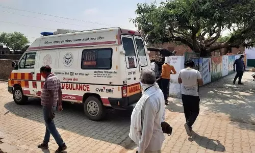 ആഗ്രയിലെ ഗ്രാമങ്ങളിൽ ഭീതി വിതച്ച് കോവിഡ്; 20 ദിവസത്തിനിടെ 64 മരണം ആഗ്രയിലെ ഗ്രാമങ്ങളിൽ ഭീതി വിതച്ച് കോവിഡ്; 20 ദിവസത്തിനിടെ 64 മരണം