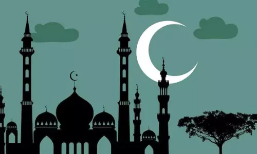 പെരുന്നാള്‍ ആഘോഷങ്ങൾ കുടുംബത്തിൽ മാത്രമാകണം‌: മുഖ്യമന്ത്രി