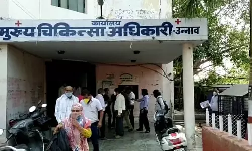 അധികൃതരുടെ മോശം പെരുമാറ്റം; കോവിഡ് പ്രതിസന്ധിക്കിടെ യുപിയില്‍ 16 ഡോക്ടര്‍മാര്‍ രാജിവച്ചു