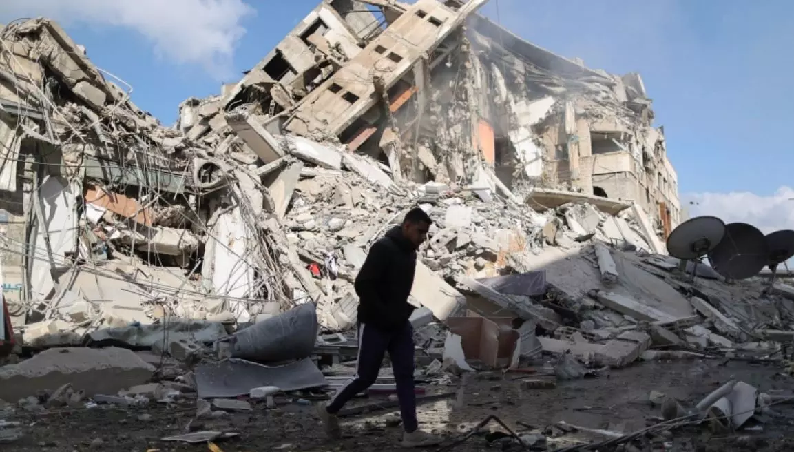 ഗസ്സയില് കൂട്ടക്കൊല: കൊല്ലപ്പെട്ടത് 28 കുട്ടികള് ഉള്പ്പെടെ 109 പേര് ഗസ്സയില് കൂട്ടക്കൊല: കൊല്ലപ്പെട്ടത് 28 കുട്ടികള് ഉള്പ്പെടെ 109 പേര്