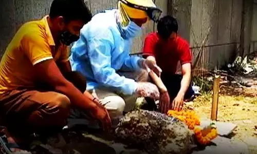 അവളൊരുപാട് വേദന തിന്നുകാണും, അതെന്താണെന്ന് പ്രകടിപ്പിക്കാന്‍ പോലും അവള്‍ക്ക് കഴിയില്ലല്ലോ..