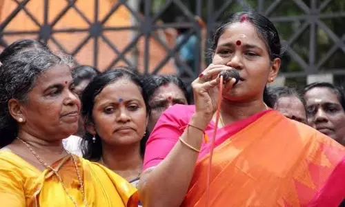 മന്ത്രിസഭാ രൂപീകരണം വൈകിക്കുന്നത് ജനങ്ങളോടുള്ള വെല്ലുവിളി - ശോഭ സുരേന്ദ്രൻ