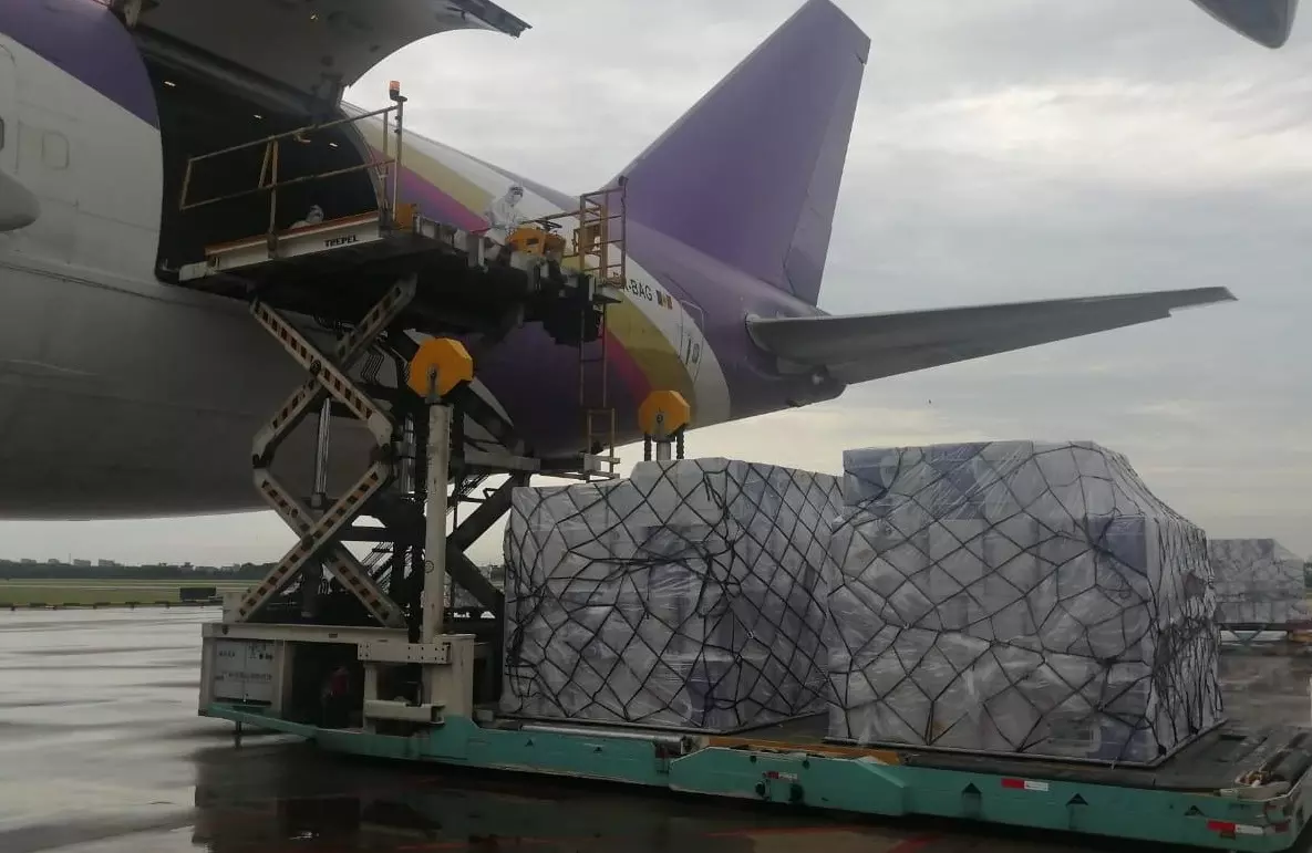 ചൈനയില് നിന്ന് 3,600 ഓക്സിജന് കോണ്സെന്ട്രേറ്ററുകള് ഇന്ത്യയിലെത്തി ചൈനയില് നിന്ന് 3,600 ഓക്സിജന് കോണ്സെന്ട്രേറ്ററുകള് ഇന്ത്യയിലെത്തി