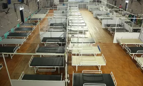 ഇന്ത്യയില് ഏറ്റവുമധികം ഓക്സിജൻ കിടക്കകളുള്ള കോവിഡ് ആശുപത്രി എറണാകുളത്ത് സജ്ജമാകുന്നു ഇന്ത്യയില് ഏറ്റവുമധികം ഓക്സിജൻ കിടക്കകളുള്ള കോവിഡ് ആശുപത്രി എറണാകുളത്ത് സജ്ജമാകുന്നു