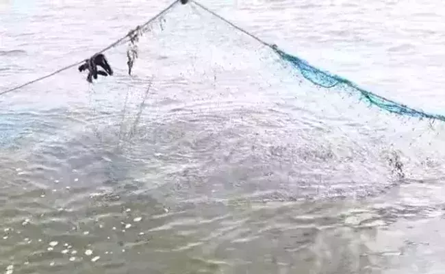 ഇത് നമ്മുടെ സംസ്കാരമാണോ, അല്ലേയല്ല; ഗംഗാ നദിയില് മൃതദേഹങ്ങള് പൊങ്ങിക്കിടന്ന സംഭവത്തില് ബിഹാര് ജലസേചന വകുപ്പ് മന്ത്രി ഇത് നമ്മുടെ സംസ്കാരമാണോ, അല്ലേയല്ല; ഗംഗാ നദിയില് മൃതദേഹങ്ങള് പൊങ്ങിക്കിടന്ന സംഭവത്തില് ബിഹാര് ജലസേചന വകുപ്പ് മന്ത്രി