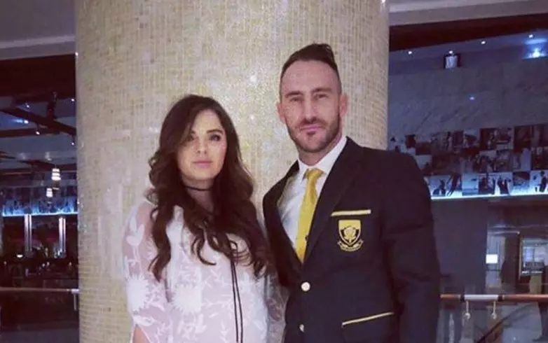 അന്ന് എനിക്കും ഭാര്യക്കും വധഭീഷണി നേരിടേണ്ടി വന്നിട്ടുണ്ട്; ഡുപ്ലെസിയുടെ വെളിപ്പെടുത്തലില് ഞെട്ടി ക്രിക്കറ്റ് ലോകം അന്ന് എനിക്കും ഭാര്യക്കും വധഭീഷണി നേരിടേണ്ടി വന്നിട്ടുണ്ട്; ഡുപ്ലെസിയുടെ വെളിപ്പെടുത്തലില് ഞെട്ടി ക്രിക്കറ്റ് ലോകം