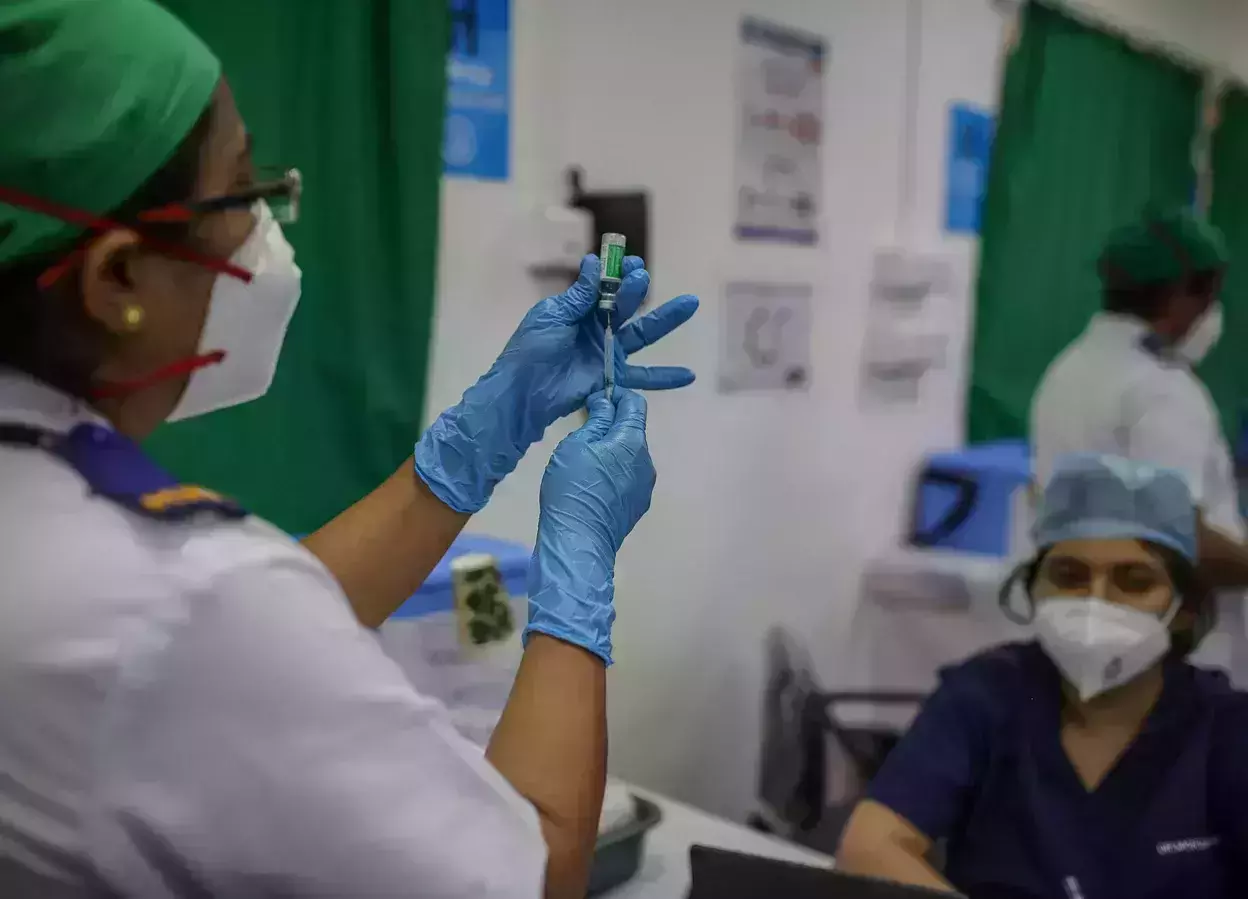 രാജ്യത്ത് കോവിഡ് വാക്സിനെടുത്തവരിൽ പാർശ്വ ഫലങ്ങൾ തീരെകുറവെന്ന് റിപ്പോർട്ട്