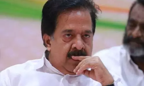 പ്രതിപക്ഷ നേതാവ് മാറേണ്ട: ചെന്നിത്തലയ്ക്ക് എ ഗ്രൂപ്പിന്‍റെ രഹസ്യ പിന്തുണ