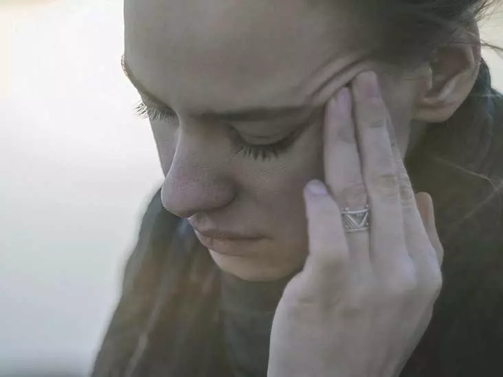 കൈകള്‍ക്കോ കാലിനോ ഏതാനും മിനിറ്റുകള്‍ മാത്രം തരിപ്പ് തോന്നാറുണ്ടോ; സൂക്ഷിക്കണം