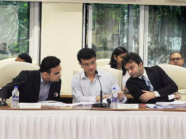 ടി 20 ലോകകപ്പ് ഇന്ത്യയിൽ നടക്കുമോ? പ്രത്യേക പൊതുയോഗം വിളിച്ച് ബി.സി.സി.ഐ ടി 20 ലോകകപ്പ് ഇന്ത്യയിൽ നടക്കുമോ? പ്രത്യേക പൊതുയോഗം വിളിച്ച് ബി.സി.സി.ഐ