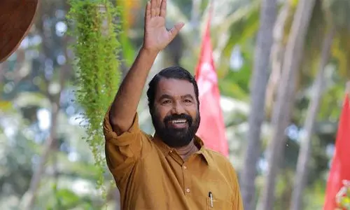 ഇതൊക്കെ 40 വര്ഷമായി അവര് പറഞ്ഞുകൊണ്ടിരിക്കുന്നതല്ലേ? ബാധിച്ചിട്ടേയില്ല: വി ശിവന്കുട്ടി ഇതൊക്കെ 40 വര്ഷമായി അവര് പറഞ്ഞുകൊണ്ടിരിക്കുന്നതല്ലേ? ബാധിച്ചിട്ടേയില്ല: വി ശിവന്കുട്ടി