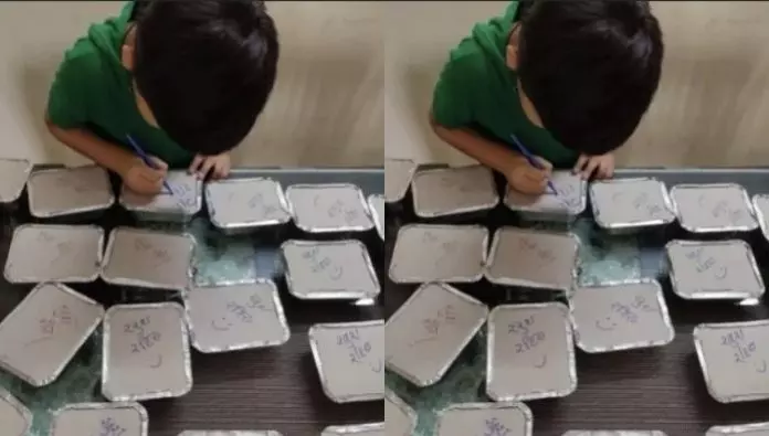 വയറ് മാത്രമല്ല, മനസും നിറയ്ക്കും ഭക്ഷണപ്പൊതികള്‍, ഒപ്പം ഈ കുട്ടിക്കുറുമ്പന്‍റെ എഴുത്തും