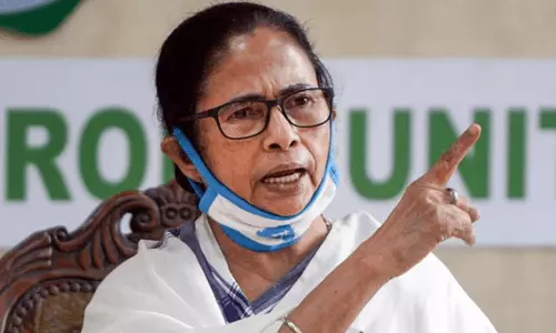 പ്രധാനമന്ത്രി അവഹേളിച്ചു, കോവിഡ് അവലോകന യോഗത്തില്‍ സംസാരിക്കാന്‍ അനുവദിച്ചില്ല: മമത ബാനര്‍ജി