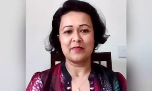 കോവിഡിന് പിന്നാലെ രണ്ട് മാസം കോമയില്‍; അത്ഭുതമാണ് ഈ ഡോക്ടറുടെ തിരിച്ചുവരവ്