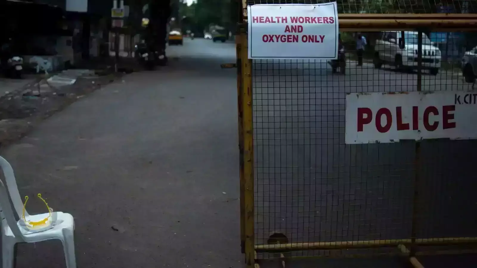 ലോക്ക്ഡൌണ്‍ നീട്ടിയേക്കും; ടെക്സ്റ്റൈല്‍ ഷോപ്പുകള്‍ക്ക് ഇളവ്