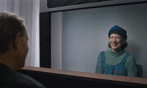 അകലങ്ങളെ ഇല്ലാതാക്കുന്ന ഗൂഗിളിന്‍റെ പുതിയ ത്രിഡി വീഡിയോ കോളിങ്