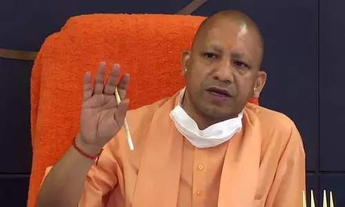 പത്തു വയസ്സില്‍ താഴെയുള്ള കുട്ടികളുടെ രക്ഷിതാക്കള്‍ക്ക് മൂന്നാം തരംഗത്തിനു മുമ്പ് വാക്സിന്‍ നല്‍കും: യു.പി സര്‍ക്കാര്‍