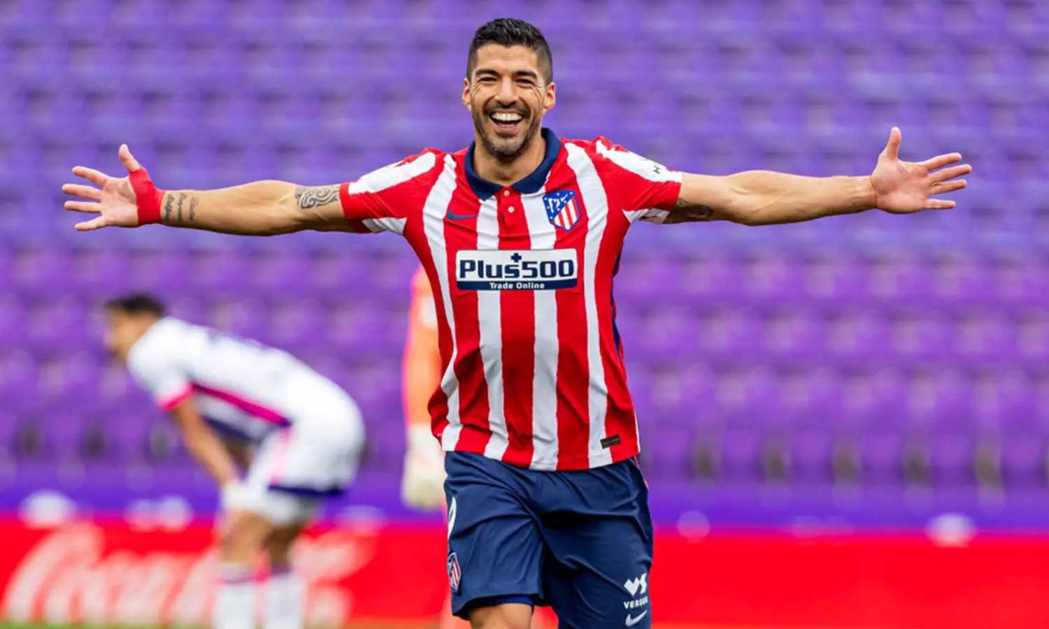 ബാഴ്‌സയില്‍ നിന്ന് എന്നെ രക്ഷിച്ചതിന് നന്ദി; വികാരഭരിതനായി സുവാരസ്