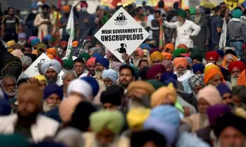 ചർച്ചക്ക് തയ്യാറല്ലെന്ന് കേന്ദ്രം; സമരം ശക്തിപ്പെടുത്തുമെന്ന് കർഷകർ