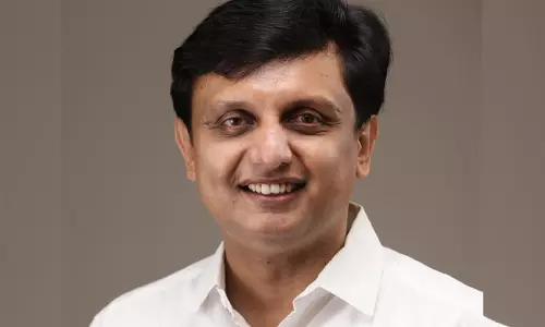 കടലാക്രമണത്തിൽ തകർന്ന തിരുവനന്തപും ശംഖുമുഖത്തെ റോഡുകൾ പുനർനിർമിക്കും- പൊതുമരാമത്ത് മന്ത്രി പിഎ മുഹമ്മദ് റിയാസ്