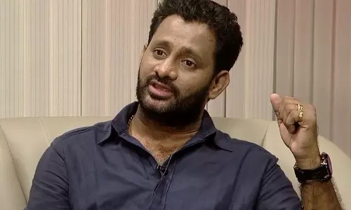 യോഗ്യതയില്ലാത്തയാള്‍ കോവിഡ് പോരാളികളെ വിമര്‍ശിക്കുന്നത് അനുവദിക്കാനാവില്ല; രാംദേവിനെതിരെ റസൂല്‍ പൂക്കുട്ടി