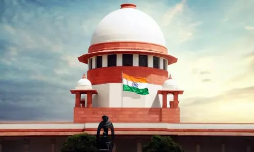 അതിഥി തൊഴിലാളികളുടെ രജിസ്ട്രേഷൻ വൈകുന്നു ; കേന്ദ്രത്തിന് സുപ്രീം കോടതിയുടെ വിമർശനം അതിഥി തൊഴിലാളികളുടെ രജിസ്ട്രേഷൻ വൈകുന്നു ; കേന്ദ്രത്തിന് സുപ്രീം കോടതിയുടെ വിമർശനം