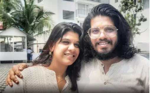 പ്രിയങ്കയുടെ ആത്മഹത്യ: കൂടുതൽ തെളിവുകൾ ശേഖരിച്ച് പൊലീസ്, ഉണ്ണിരാജ് പി ദേവ് റിമാന്ഡില് പ്രിയങ്കയുടെ ആത്മഹത്യ: കൂടുതൽ തെളിവുകൾ ശേഖരിച്ച് പൊലീസ്, ഉണ്ണിരാജ് പി ദേവ് റിമാന്ഡില്