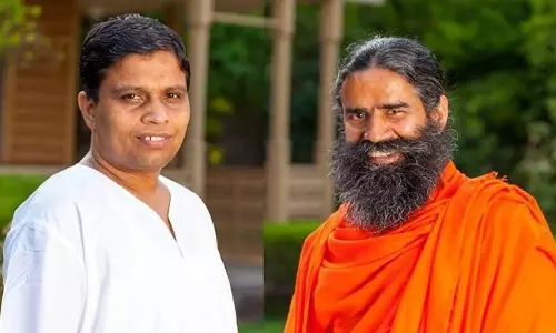 ഇന്ത്യയെ ക്രിസ്തുമതത്തിലേക്ക് പരിവര്‍ത്തനം ചെയ്യാനാണ് ഐ.എം.എയുടെ ശ്രമമെന്ന് ബാബാ രാംദേവിന്‍റെ സഹായി