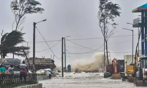 ഒഡിഷയിൽ യാസ് ഭീതിക്കിടയിൽ നടന്നത് 300ലേറെ പ്രസവങ്ങൾ; കുഞ്ഞുങ്ങൾക്ക് ചുഴലിക്കാറ്റിന്റെ പേരുനൽകി അമ്മമാർ