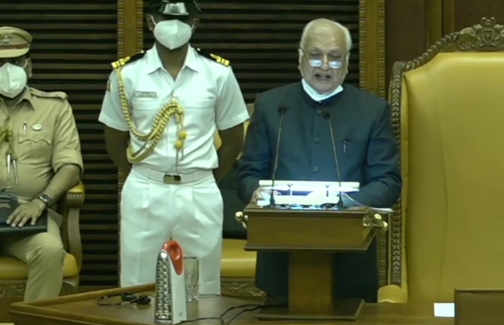 എല്ലാവര്‍ക്കും സൗജന്യ വാക്‌സിന്‍, 42ലക്ഷം കുടുംബങ്ങള്‍ക്ക് ചികിത്സ;   രണ്ടാം പിണറായി സര്‍ക്കാരിന്‍റെ ആദ്യ നയപ്രഖ്യാപനം ആരംഭിച്ചു