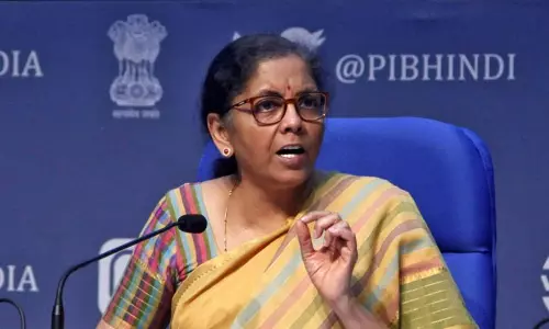 അതിസമ്പന്നരെ തൊടാൻ നിർമല ധൈര്യം കാണിക്കുമോ? അധികനികുതി വേണമെന്നാവശ്യം