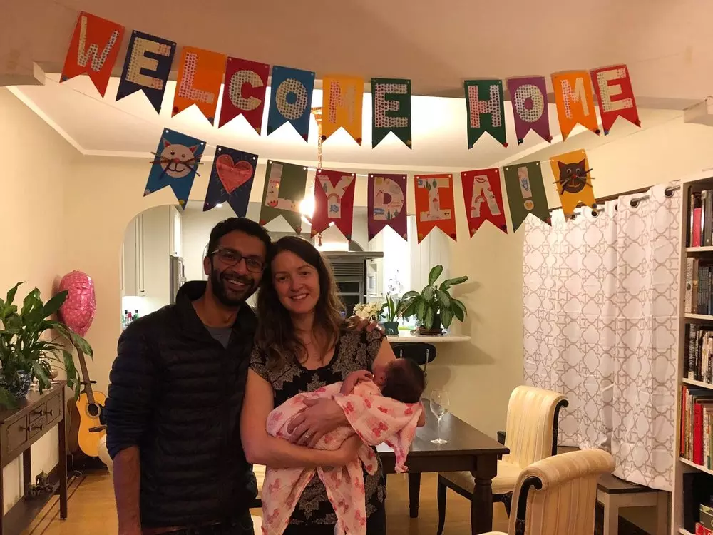 ജനിതക വൈകല്യമുള്ള മകൾക്കുവേണ്ടി അവർ ഇന്നും തുടരുന്നു ആ പോരാട്ടം; ക്ലബ് ഹൗസിനു പിന്നിലെ ഹിറ്റാകാത്ത ആ കഥ വിസ്മയിപ്പിക്കുന്നതാണ് ജനിതക വൈകല്യമുള്ള മകൾക്കുവേണ്ടി അവർ ഇന്നും തുടരുന്നു ആ പോരാട്ടം; ക്ലബ് ഹൗസിനു പിന്നിലെ ഹിറ്റാകാത്ത ആ കഥ വിസ്മയിപ്പിക്കുന്നതാണ്