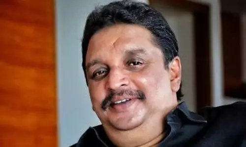 ആര്‍എസ്‍പിയിൽ ഭിന്നത; ഷിബു ബേബി ജോണ്‍ അവധിയില്‍