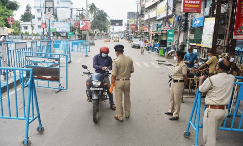 അടച്ചിടല്‍ ജൂൺ ഒമ്പത് വരെ: സംസ്ഥാനത്ത് ലോക്ക്ഡൌൺ നീട്ടും