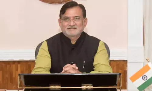 ലക്ഷദ്വീപ് ജനതക്ക് പിന്തുണയുമായി കൂടുതൽ മുൻ അഡ്മിനിസ്ട്രേറ്റർമാർ ലക്ഷദ്വീപ് ജനതക്ക് പിന്തുണയുമായി കൂടുതൽ മുൻ അഡ്മിനിസ്ട്രേറ്റർമാർ