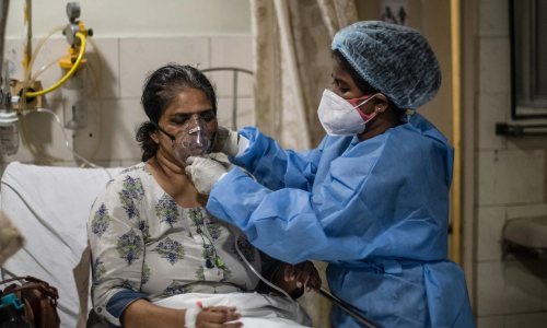 രാജ്യത്ത് പ്രതിദിന കോവിഡ് കേസുകൾ 1.52 ലക്ഷം, 52 ദിവസത്തിനിടെയുള്ള കുറഞ്ഞ കണക്ക്​