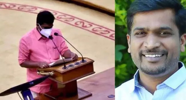 എ രാജ എംഎല്എ വീണ്ടും സത്യപ്രതിജ്ഞ ചെയ്തു; പിഴ ഈടാക്കണമെന്ന് വി ഡി സതീശന് എ രാജ എംഎല്എ വീണ്ടും സത്യപ്രതിജ്ഞ ചെയ്തു; പിഴ ഈടാക്കണമെന്ന് വി ഡി സതീശന്