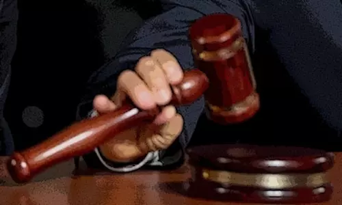 ഭര്‍ത്താവ് പീഡിപ്പിക്കപ്പെടുന്നുണ്ട്; സ്ത്രീകളെ ശിക്ഷിക്കാന്‍ നിയമമില്ലാത്തത് നിര്‍ഭാഗ്യകരം: മദ്രാസ് ഹൈക്കോടതി