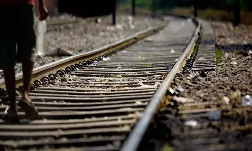 2020ല്‍ റെയില്‍വേ ട്രാക്കുകളില്‍ ജീവന്‍ നഷ്ടമായത് എണ്ണായിരത്തിലേറെ പേര്‍ക്ക്