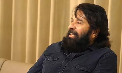 15 വര്ഷം മുന്പ് ലക്ഷദ്വീപിലേക്ക് മെഡിക്കല് സംഘത്തെ അയച്ച മമ്മൂട്ടി; പി.ആര്.ഒയുടെ കുറിപ്പ് വൈറല് 15 വര്ഷം മുന്പ് ലക്ഷദ്വീപിലേക്ക് മെഡിക്കല് സംഘത്തെ അയച്ച മമ്മൂട്ടി; പി.ആര്.ഒയുടെ കുറിപ്പ് വൈറല്