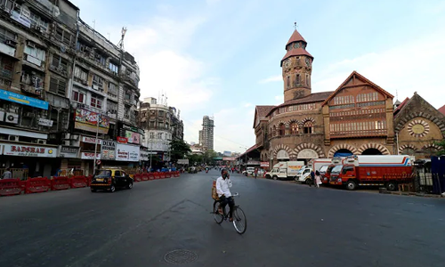 കോവിഡ് കേസുകള്‍ കുറഞ്ഞു; മഹാരാഷ്ട്ര ഘട്ടം ഘട്ടമായി അണ്‍ലോക്ക് ചെയ്യും