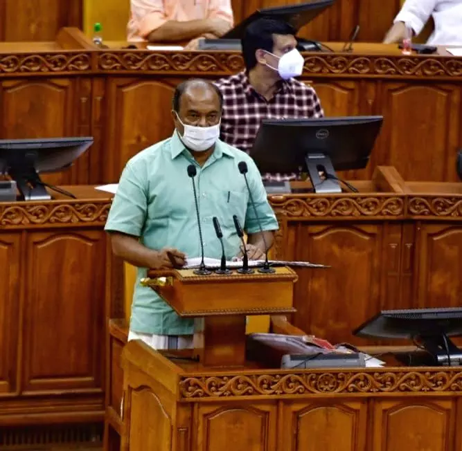 കോവിഡ് വാക്സിന്; കേന്ദ്രം കോര്പ്പറേറ്റ് കൊള്ളക്ക് അവസരം നല്കിയെന്ന് ധനമന്ത്രി കോവിഡ് വാക്സിന്; കേന്ദ്രം കോര്പ്പറേറ്റ് കൊള്ളക്ക് അവസരം നല്കിയെന്ന് ധനമന്ത്രി